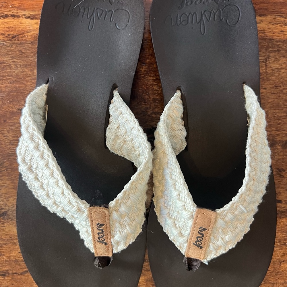 Reef Women’s Cream Braided Strap Sandals with Brown Accent
